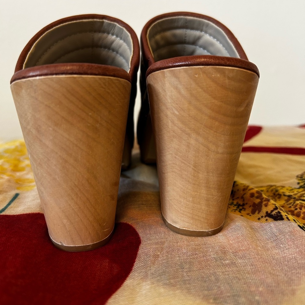PAIGE Robbie- Whiskey Brown Leather Studded Clog Wooden Heel 7.5 - Picture 5 of 8